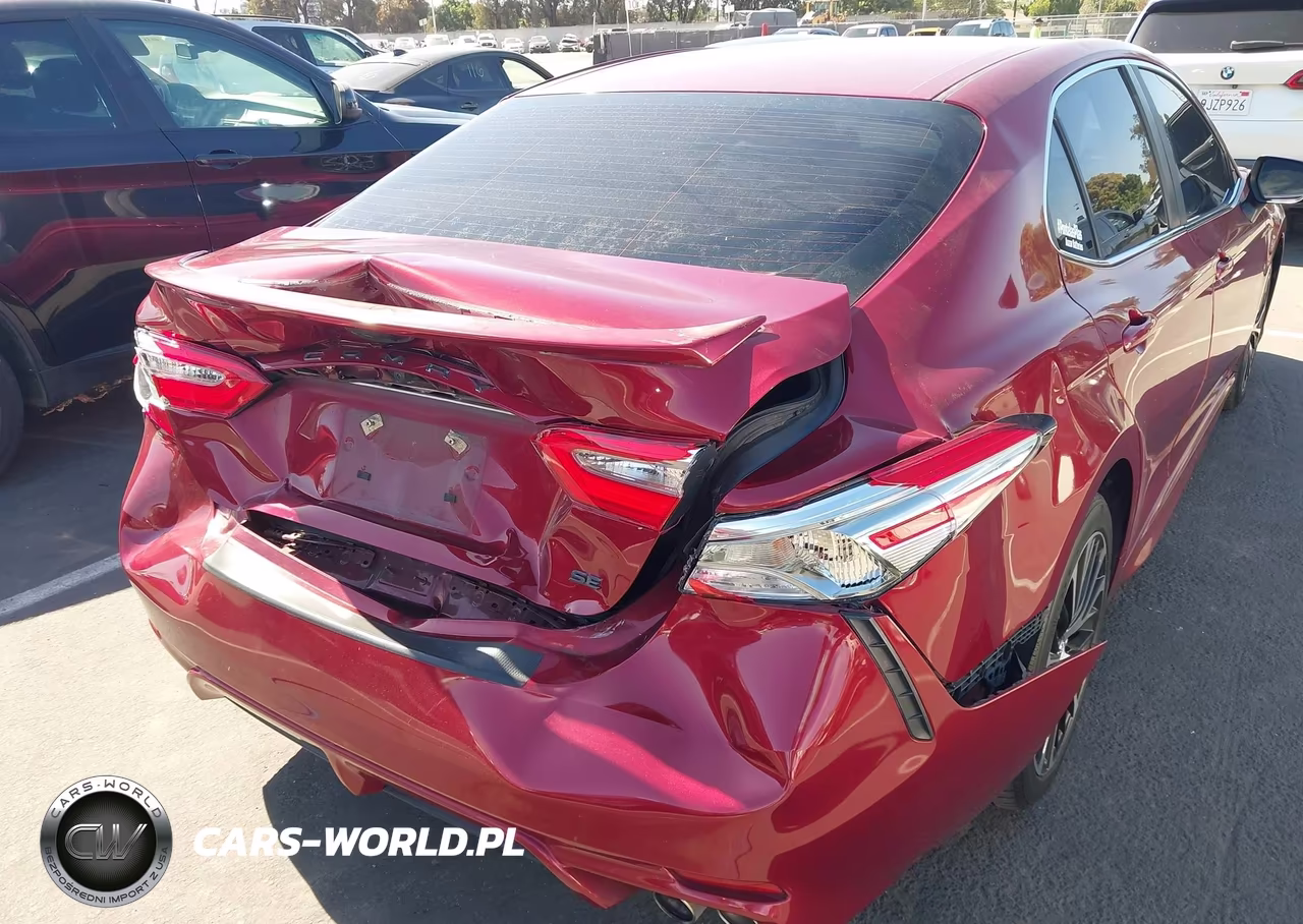 2018 Toyota Camry Se VIN:4T1B11HK2JU546595 - 19