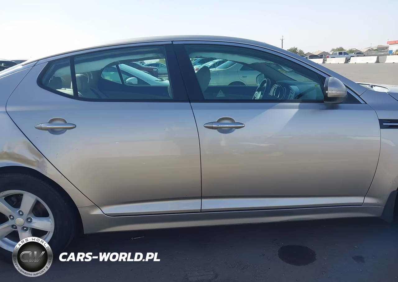2015 Kia Optima Lx VIN:KNAGM4A72F5571553 - 13
