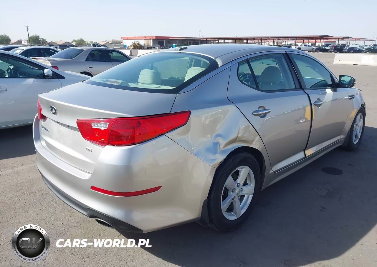 2015 Kia Optima Lx VIN:KNAGM4A72F5571553 - 4