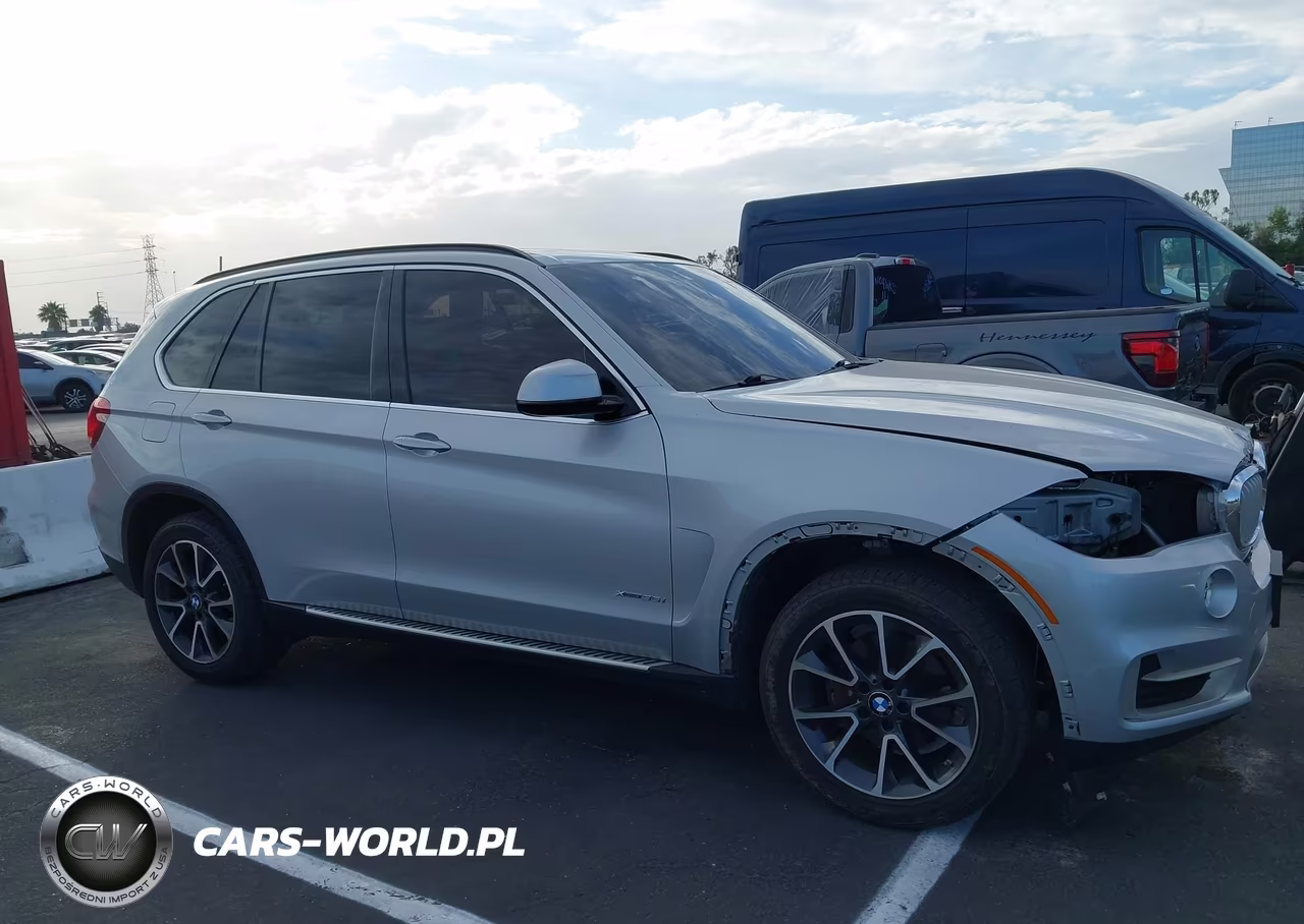 2015 BMW X5 xDrive35I VIN:5UXKR0C50F0P10898 - 13
