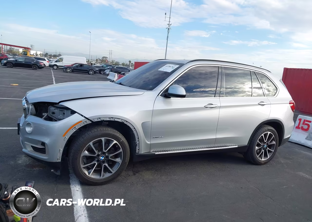 2015 BMW X5 xDrive35I VIN:5UXKR0C50F0P10898 - 14