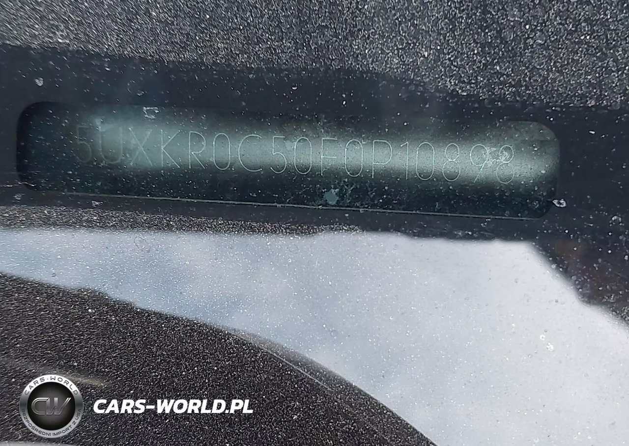 2015 BMW X5 xDrive35I VIN:5UXKR0C50F0P10898 - 9