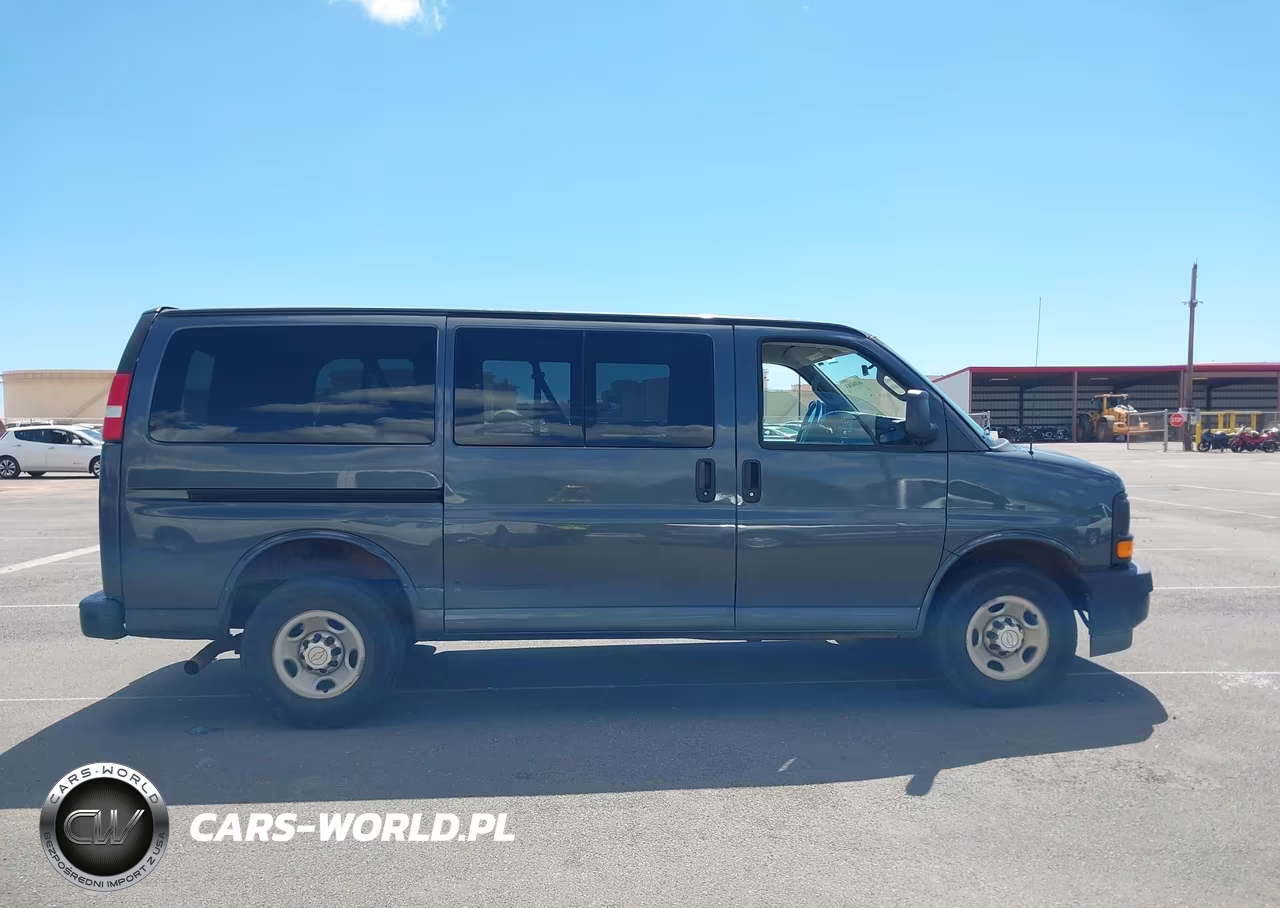 2017 Chevrolet Express 2500 Ls VIN:1GNWGEFG8H1101422 - 18