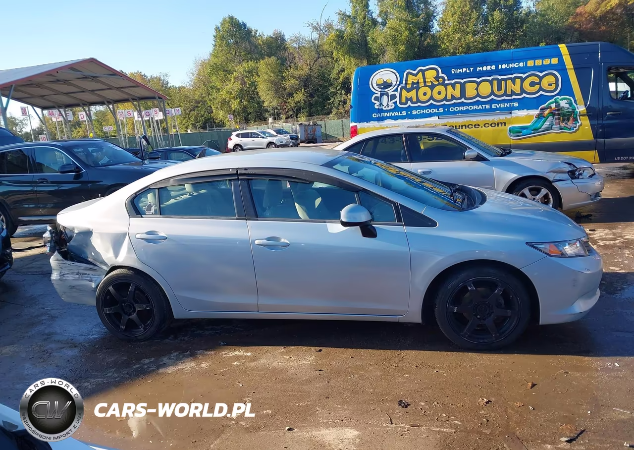 2012 Honda Civic Lx VIN:2HGFB2F58CH577024 - 13