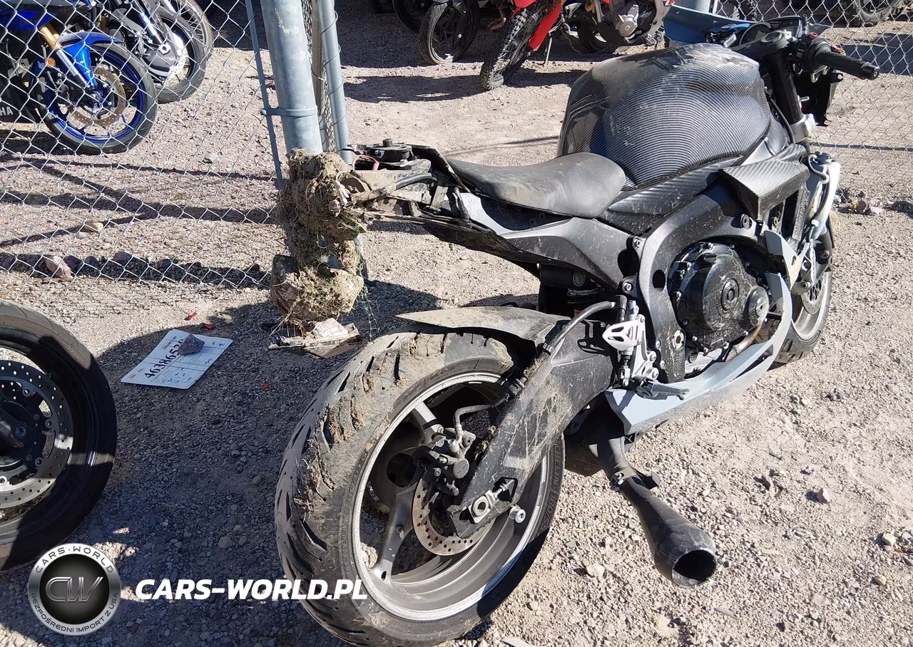 2011 Suzuki Gsx-R600 VIN:JS1GN7FA5B2102789 - 4