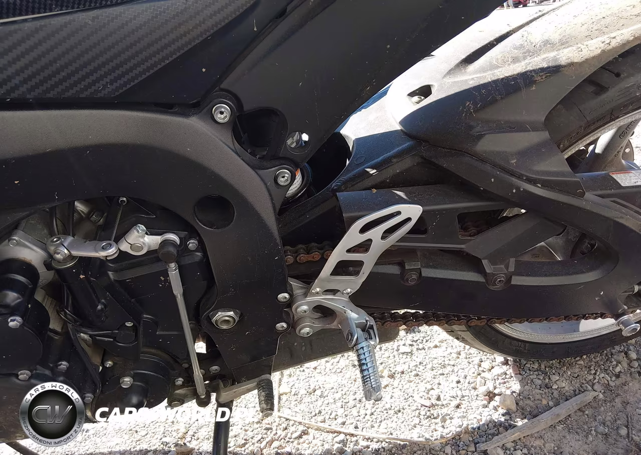 2011 Suzuki Gsx-R600 VIN:JS1GN7FA5B2102789 - 9