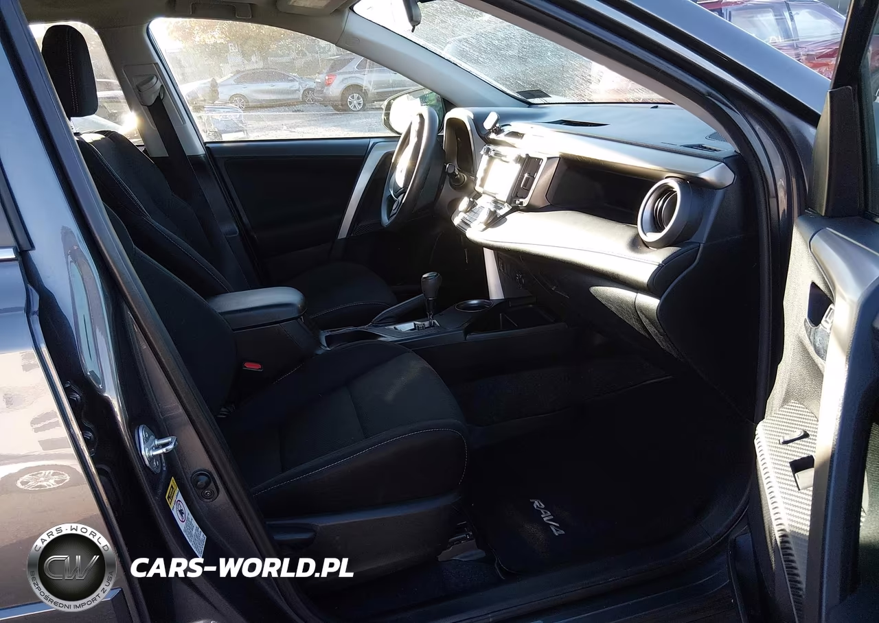 2015 Toyota Rav4 Xle VIN:2T3RFREV3FW319976 - 5