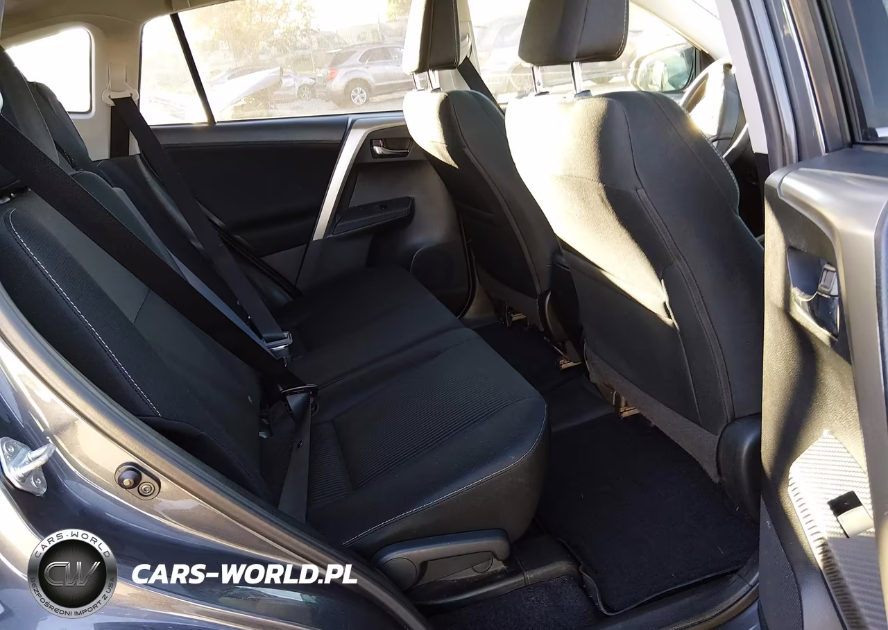 2015 Toyota Rav4 Xle VIN:2T3RFREV3FW319976 - 8
