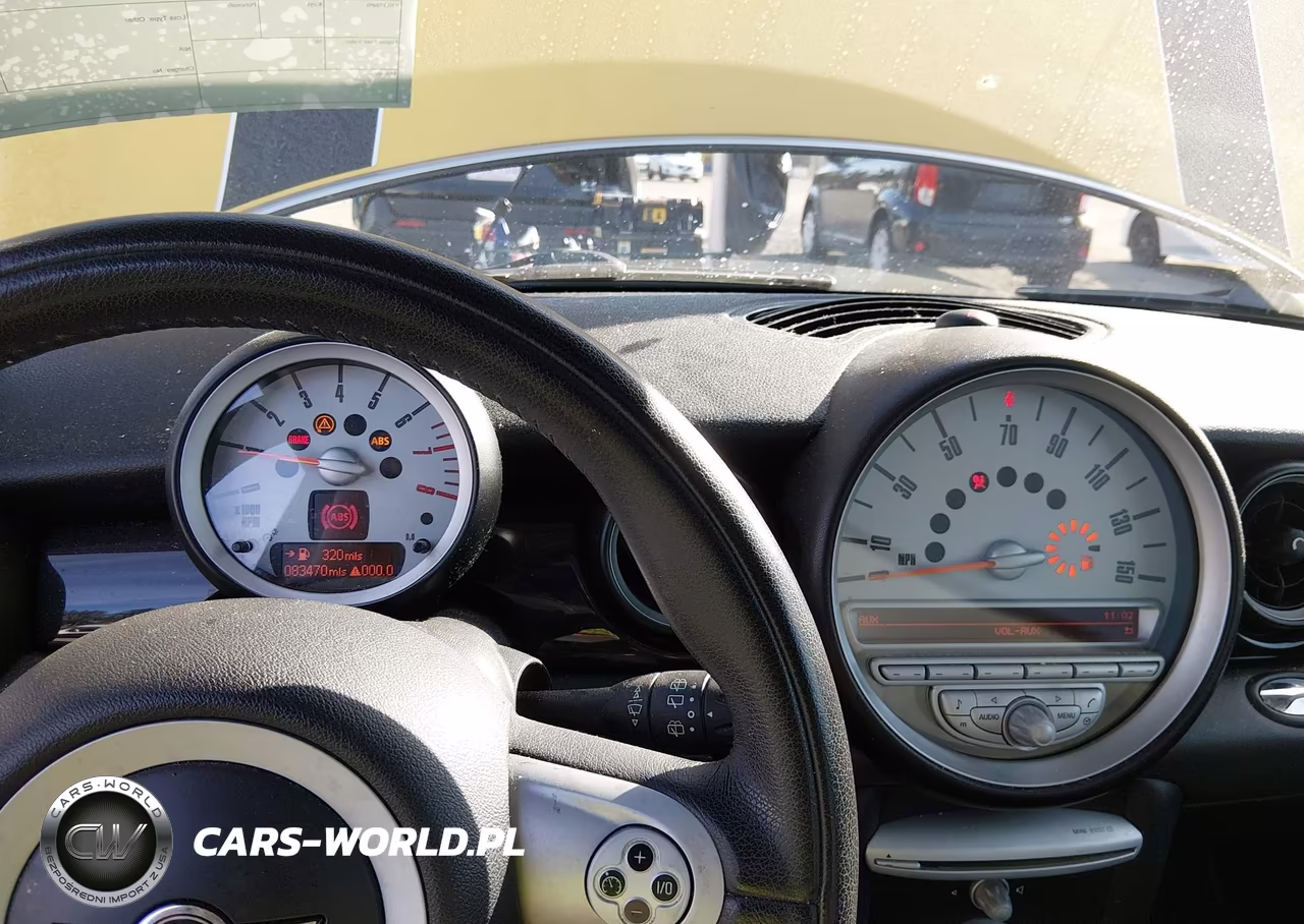 2007 Mini Cooper S VIN:WMWMF73527TL86538 - 12