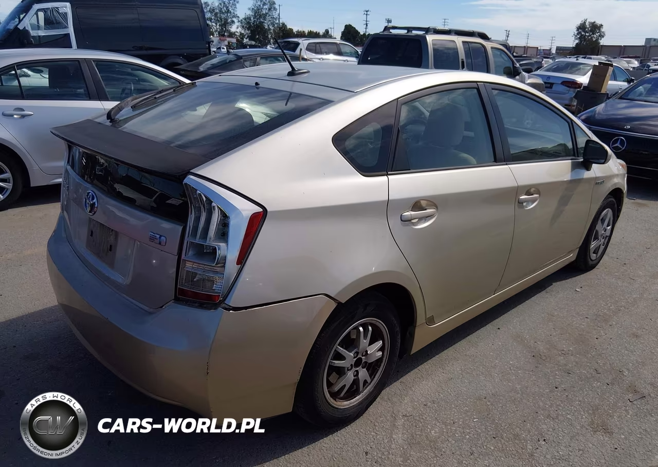 2010 Toyota Prius Iii VIN:JTDKN3DU7A0087289 - 4