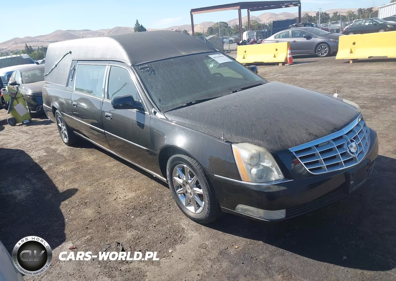 2011 Cadillac Dts Standard – zdjęcie 1 z 16