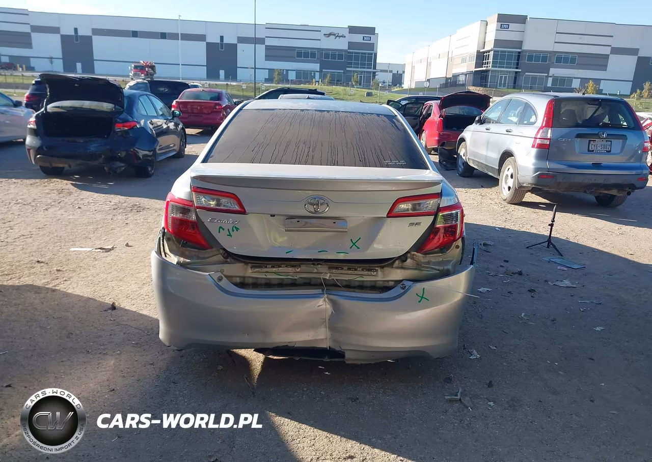 2014 Toyota Camry Se VIN:4T1BF1FK0EU409603 - 16