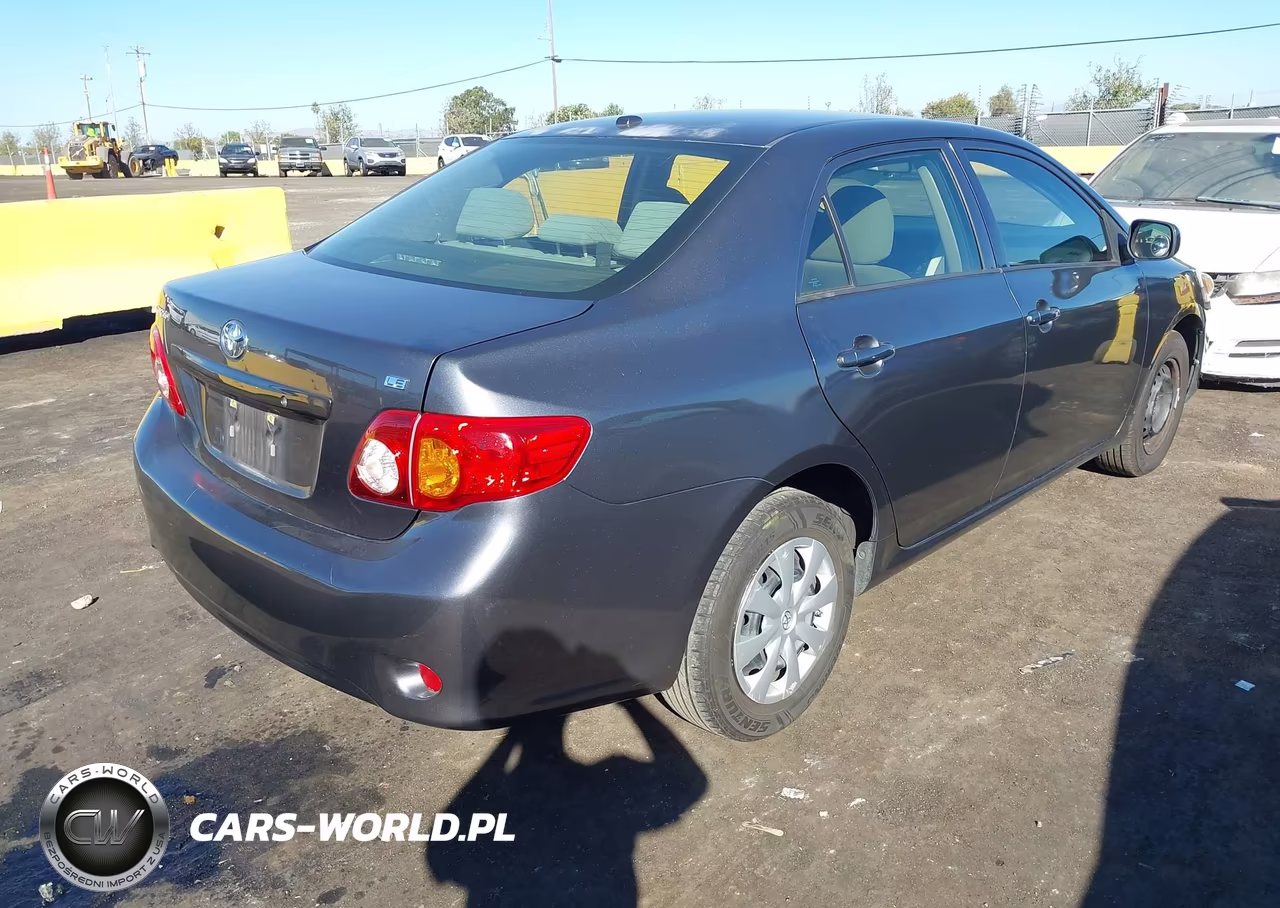 2010 Toyota Corolla Le VIN:2T1BU4EE8AC430150 - 4