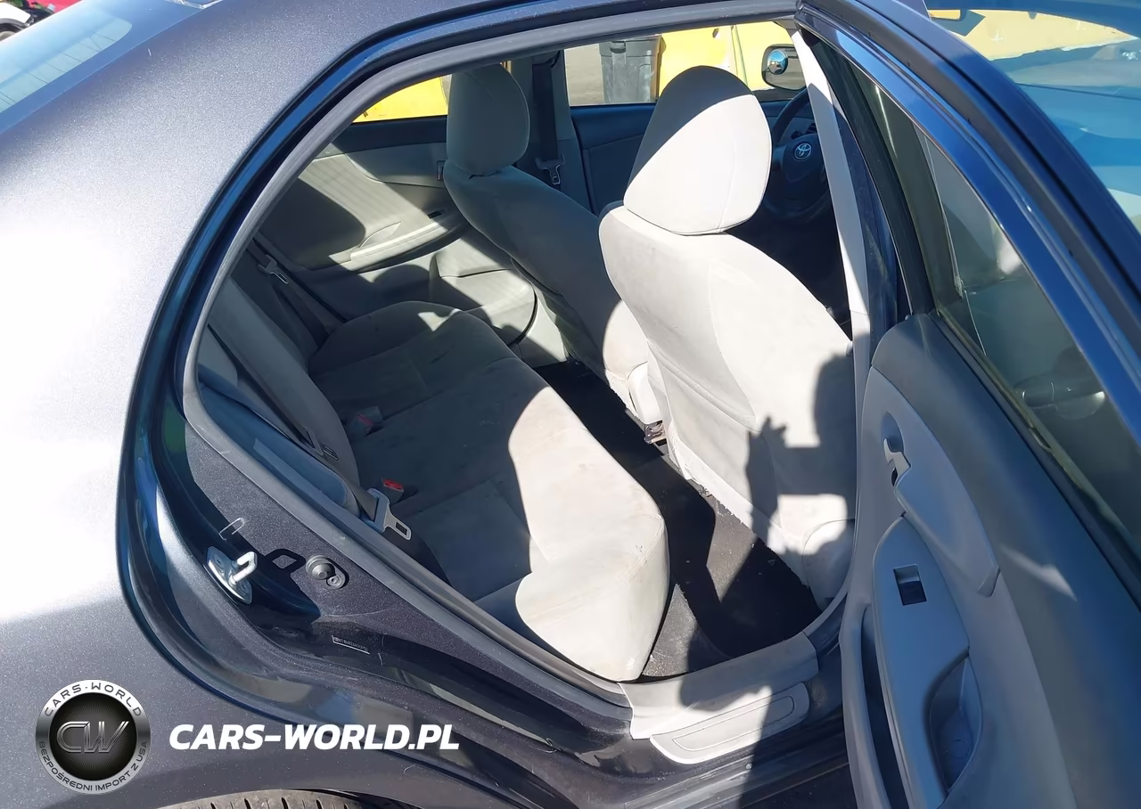 2010 Toyota Corolla Le VIN:2T1BU4EE8AC430150 - 8