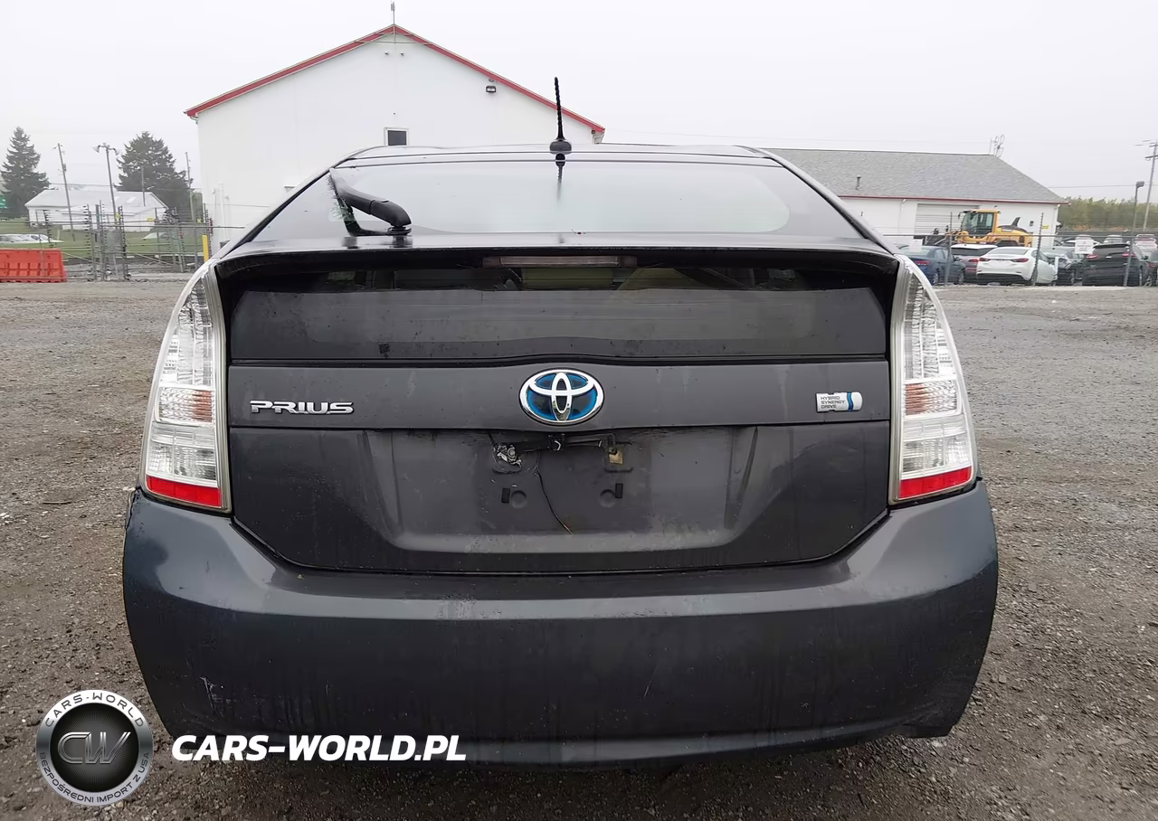 2011 Toyota Prius Three VIN:JTDKN3DU9B0286653 - 16