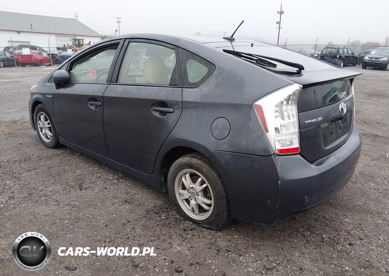 2011 Toyota Prius Three VIN:JTDKN3DU9B0286653 - 3