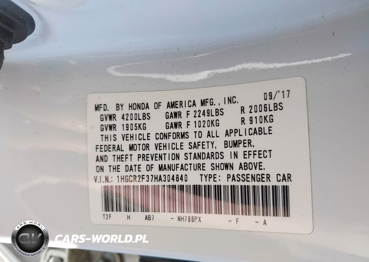 2017 Honda Accord Lx VIN:1HGCR2F37HA304840 - 9