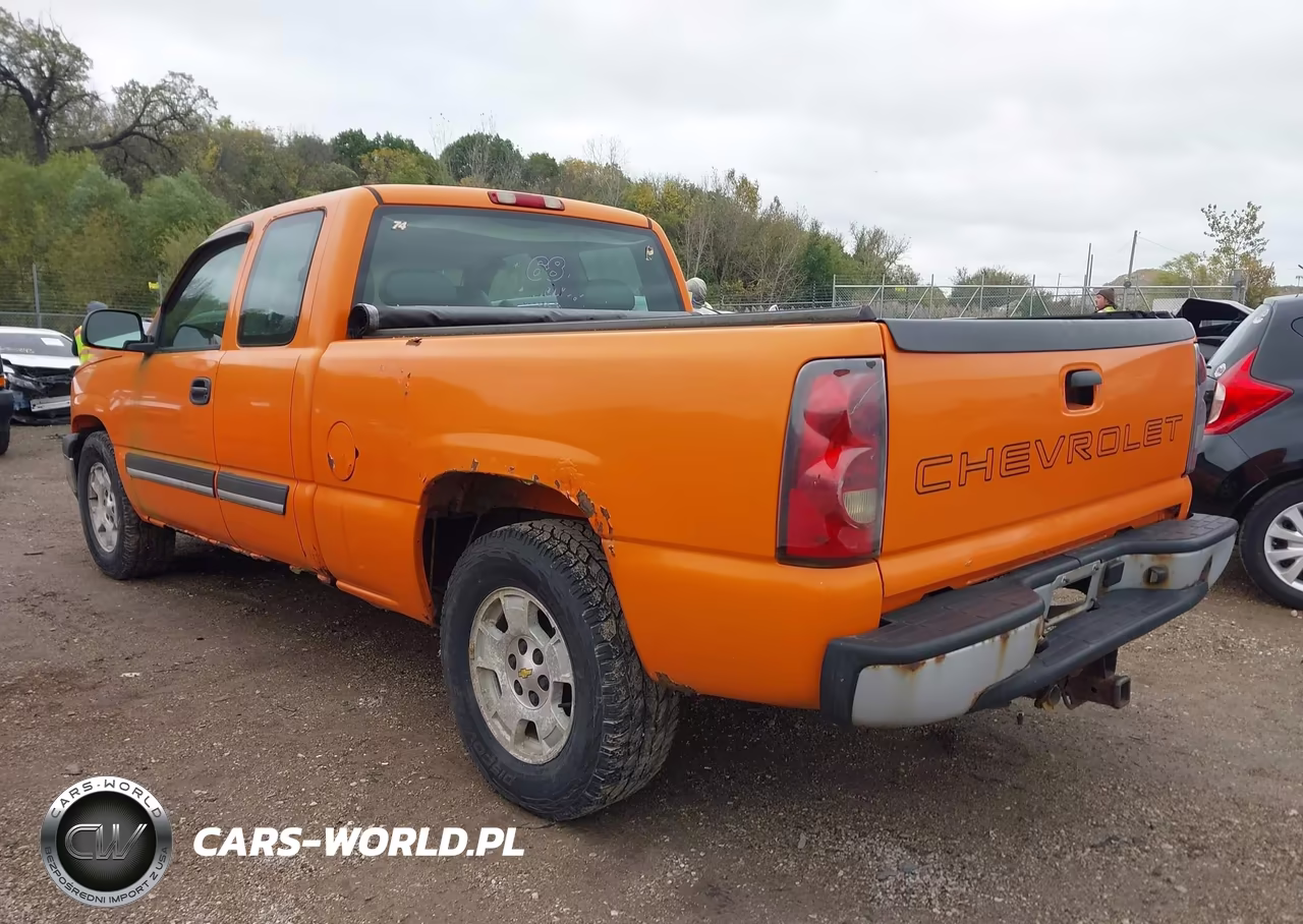 2006 Chevrolet Silverado 1500 Work Truck VIN:1GCEC19X16Z194593 - 3
