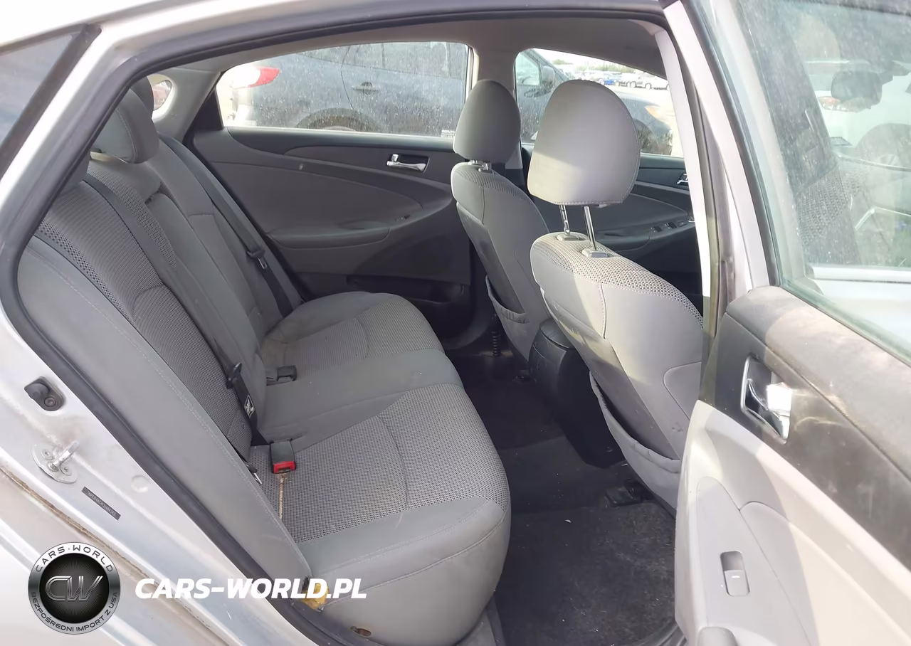 2012 Hyundai Sonata Gls VIN:5NPEB4AC4CH484343 - 8