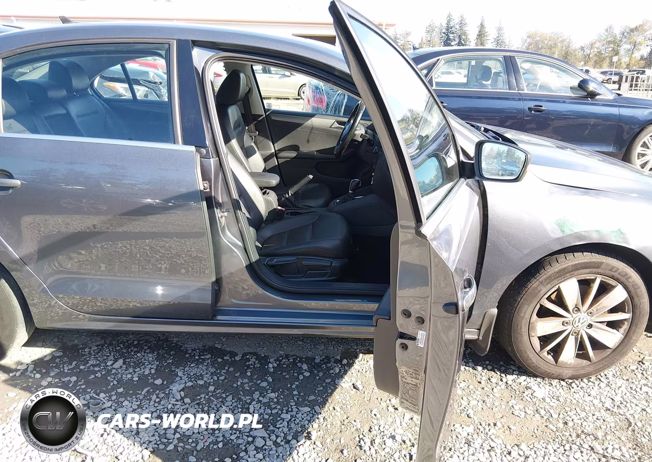 2015 Volkswagen Jetta 2.0L Tdi Se VIN:3VWLA7AJ4FM329751 - 5