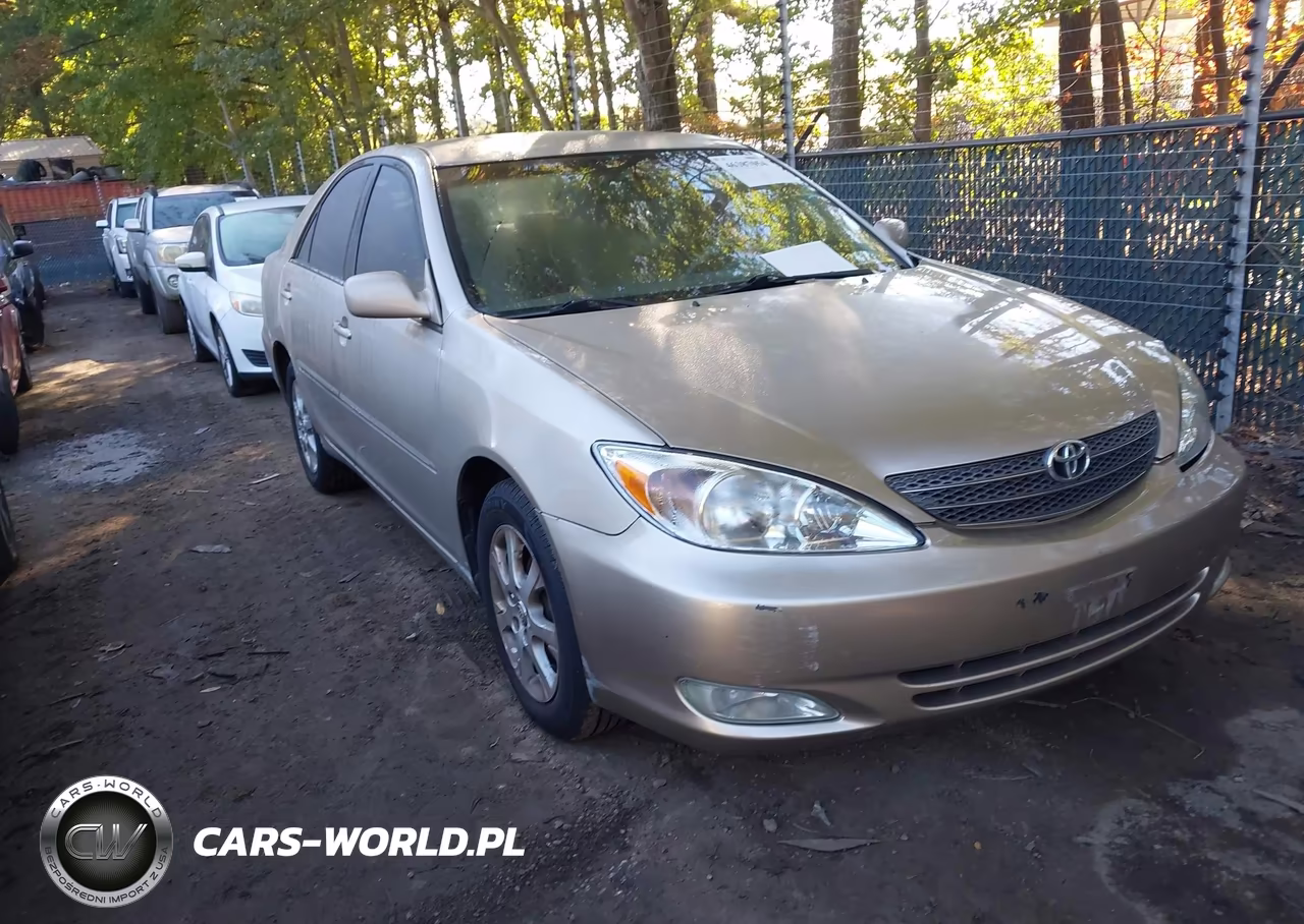2004 Toyota Camry Xle VIN:4T1BE30K84U846982 - 1