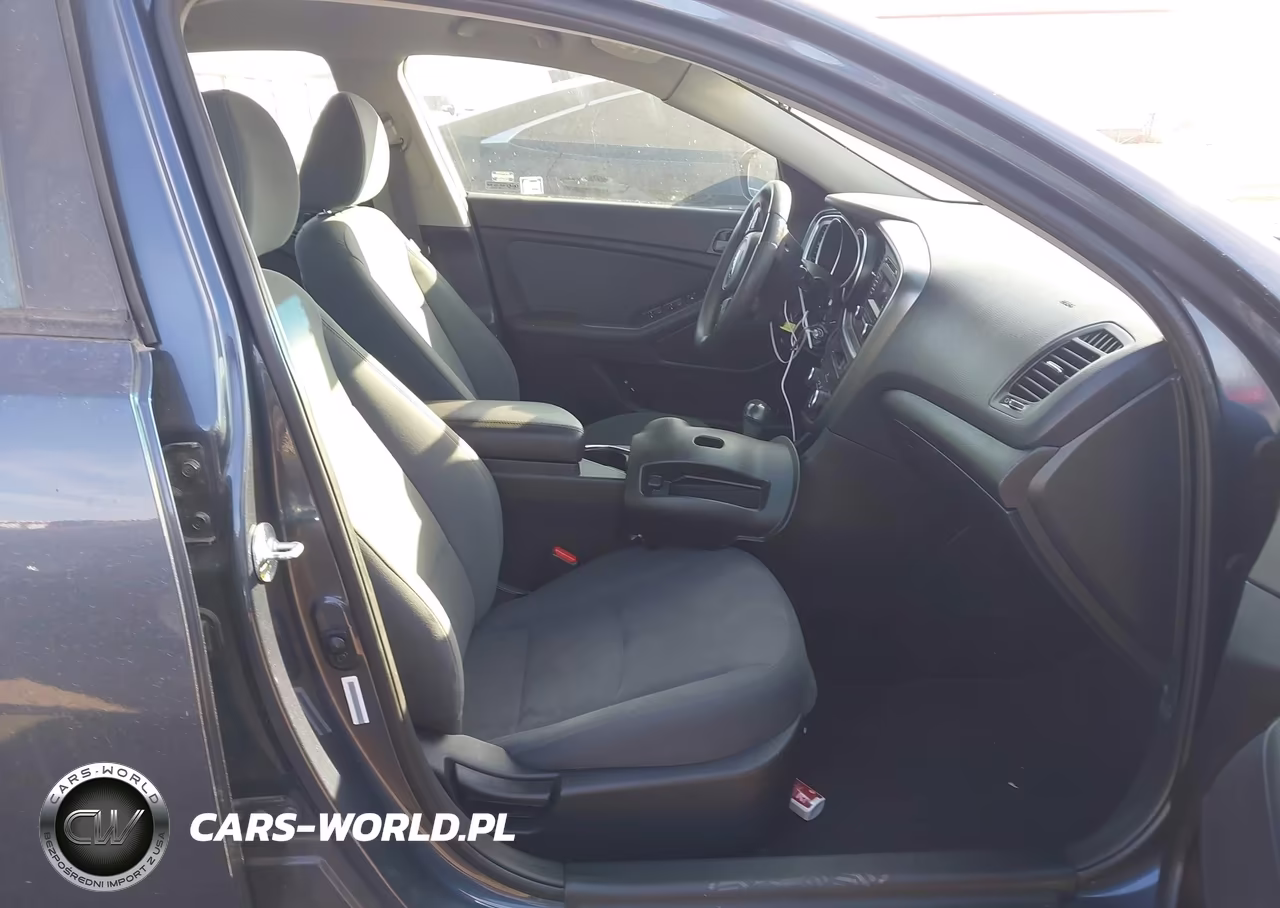 2015 Kia Optima Lx VIN:5XXGM4A70FG443620 - 5