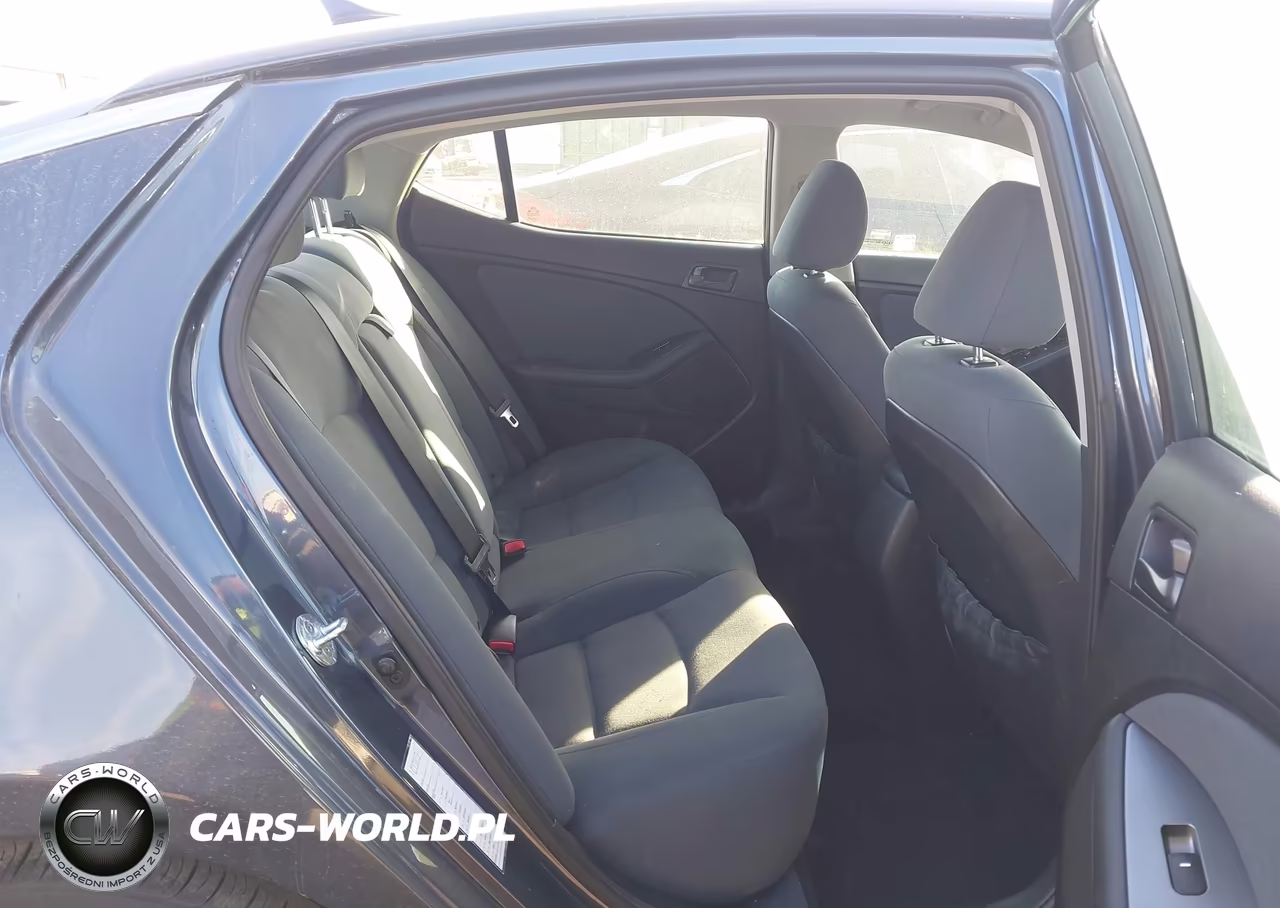 2015 Kia Optima Lx VIN:5XXGM4A70FG443620 - 8