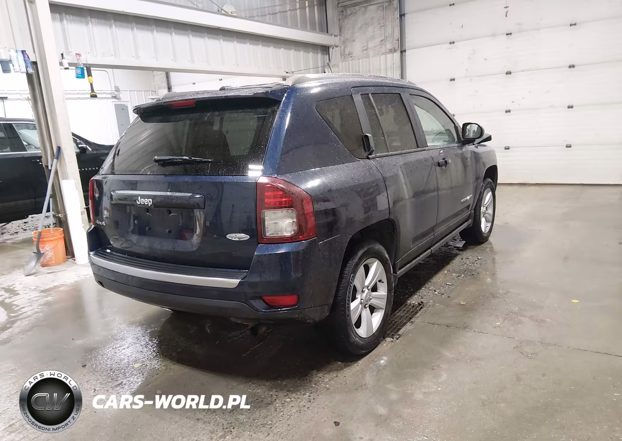 2015 Jeep Compass High Altitude Edition VIN:1C4NJDEBXFD357806 - 4