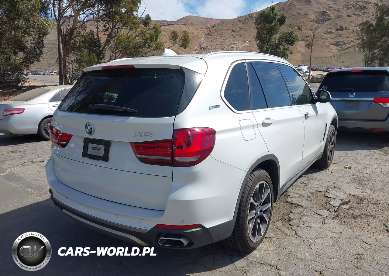 2018 BMW X5 Edrive xDrive40E Iperformance VIN:5UXKT0C53J0W02933 - 4