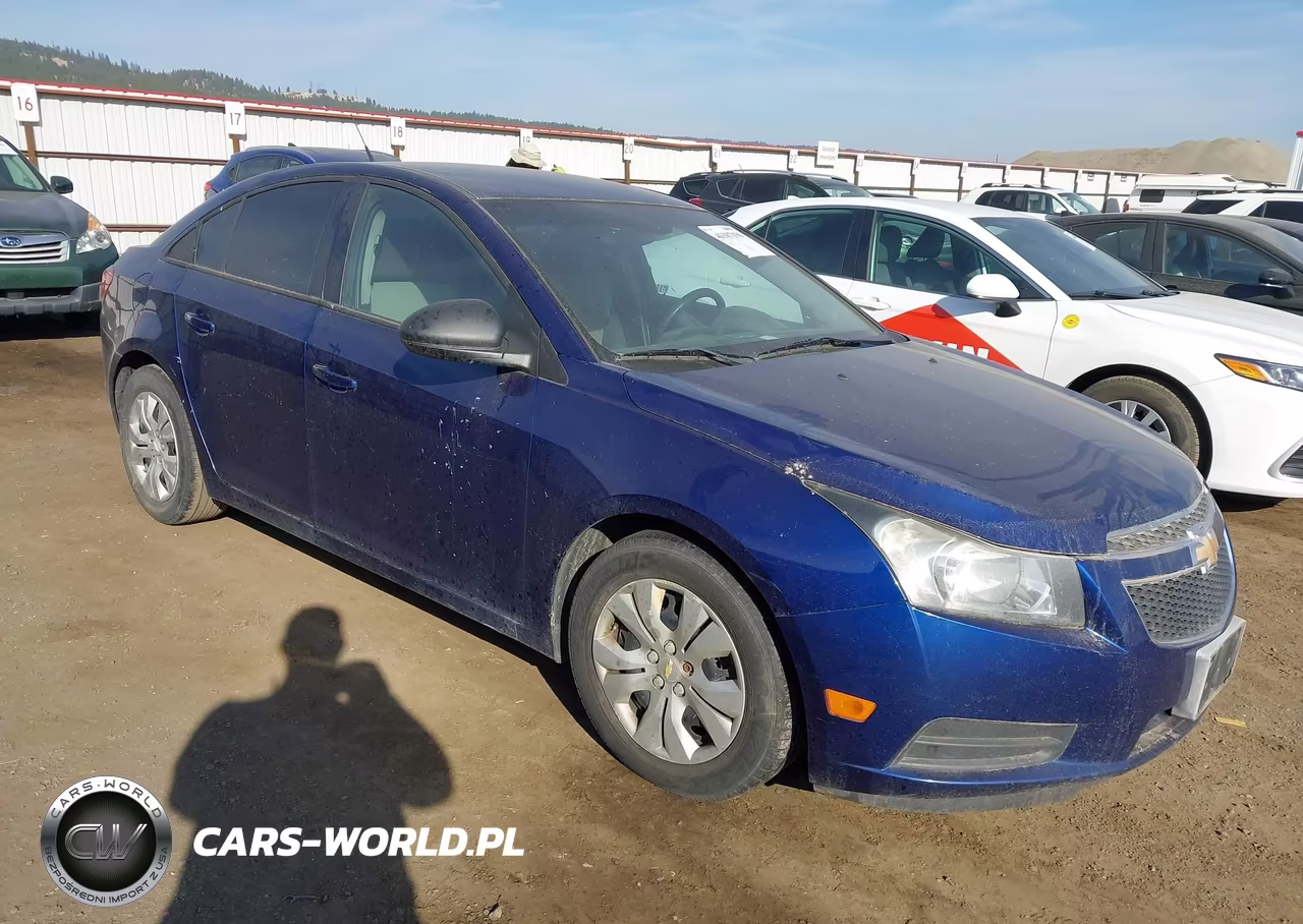 2013 Chevrolet Cruze Ls Manual – zdjęcie 1 z 11