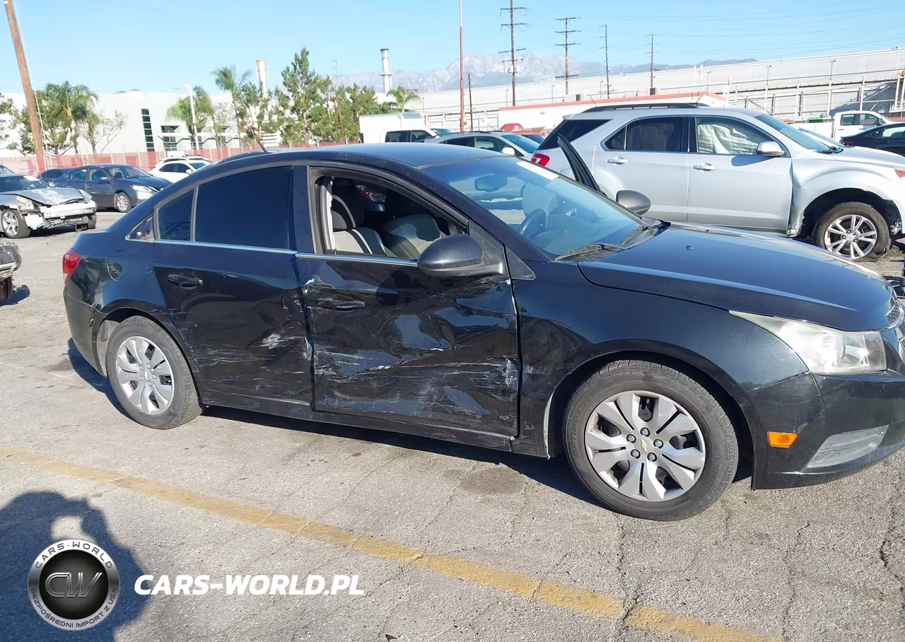 2012 Chevrolet Cruze Ls VIN:1G1PC5SH8C7359512 - 6