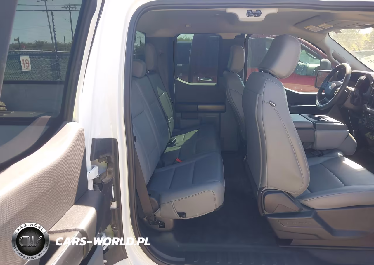 2025 Ford F-150 Xl VIN:1FTEX1KP1SKE10654 - 8