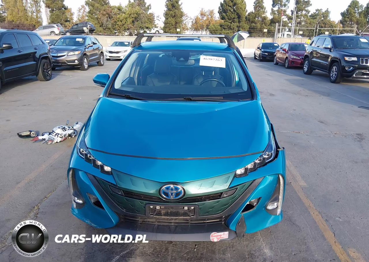 2017 Toyota Prius Prime Advanced VIN:JTDKARFP7H3041749 - 13