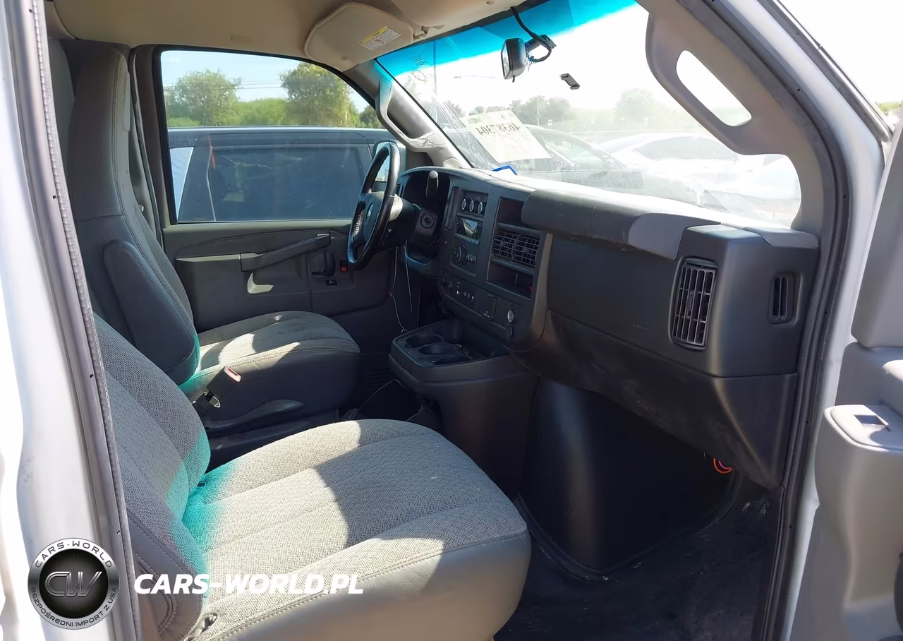 2021 Chevrolet Express Cargo Rwd 2500 Regular Wheelbase Wt VIN:1GCWGAFP5M1251984 - 5