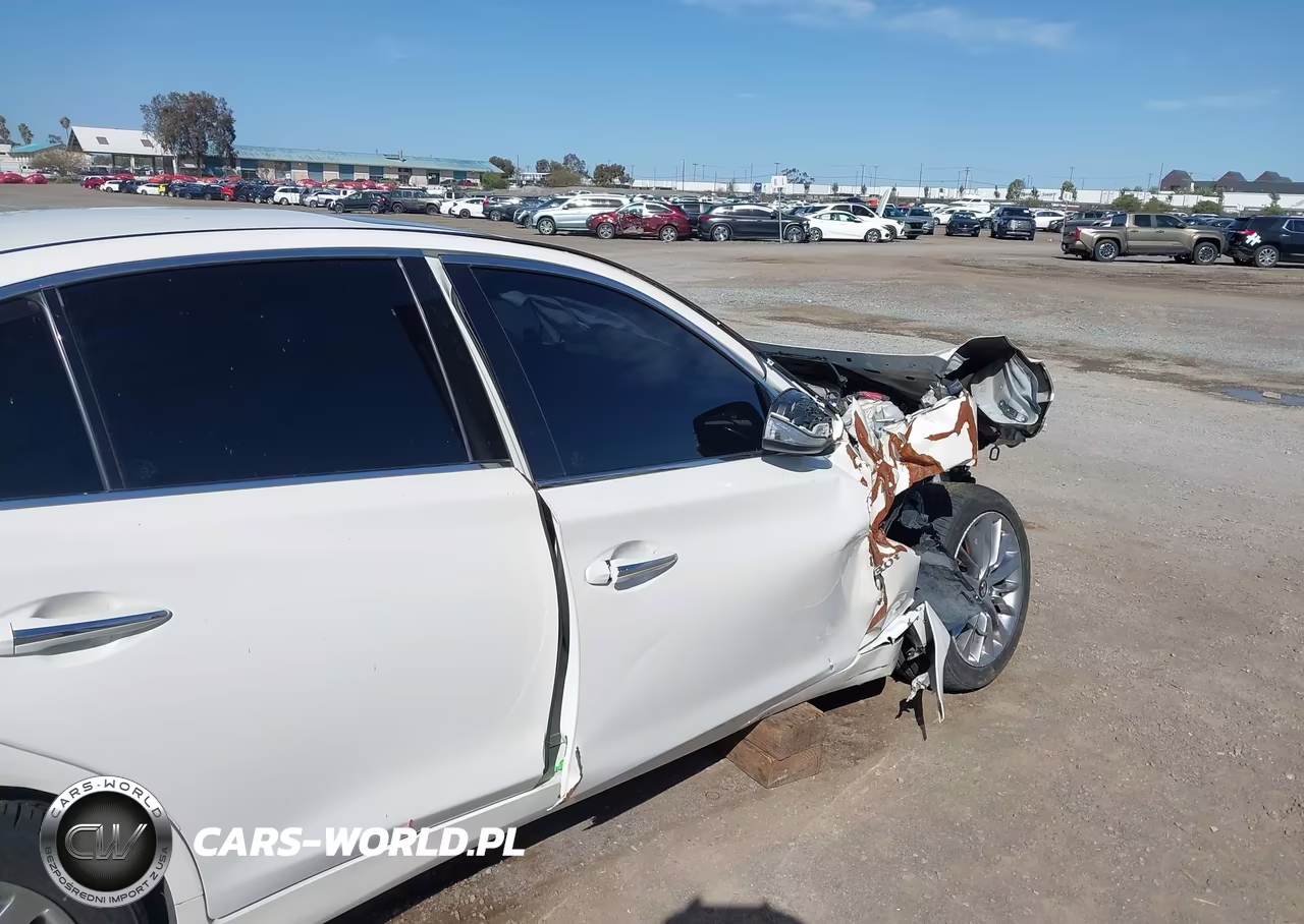 2019 Infiniti Q50 3.0T Luxe VIN:JN1EV7AP8KM512938 - 18