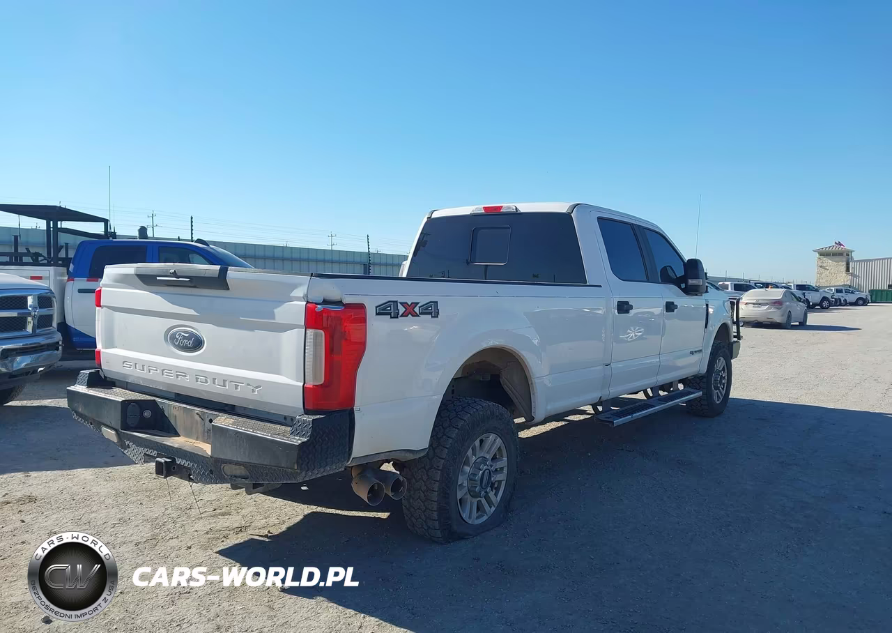 2019 Ford F-250 Xl VIN:1FT7W2BT5KEC78513 - 4