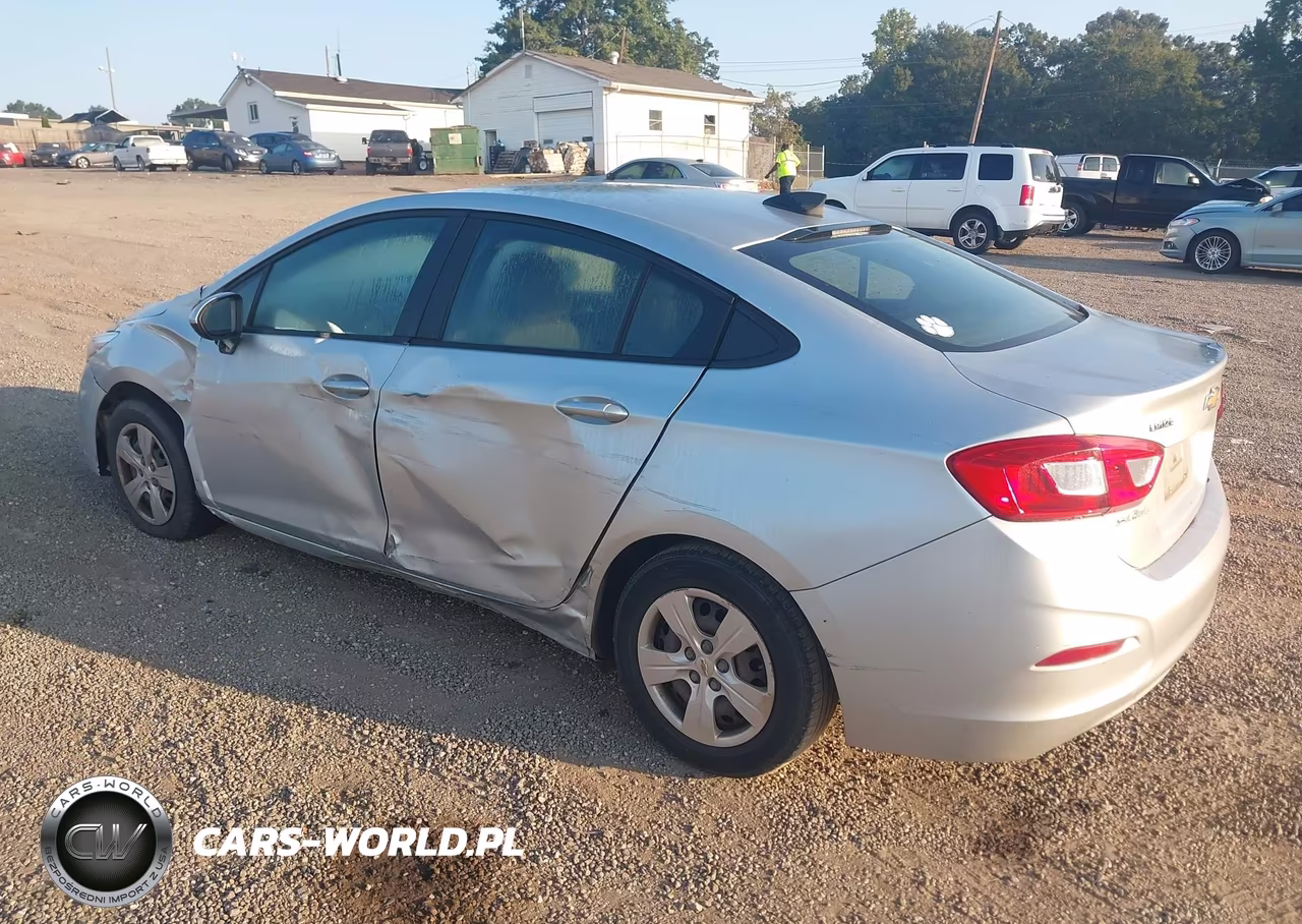 2017 Chevrolet Cruze Ls Auto VIN:1G1BC5SMXH7197476 - 3