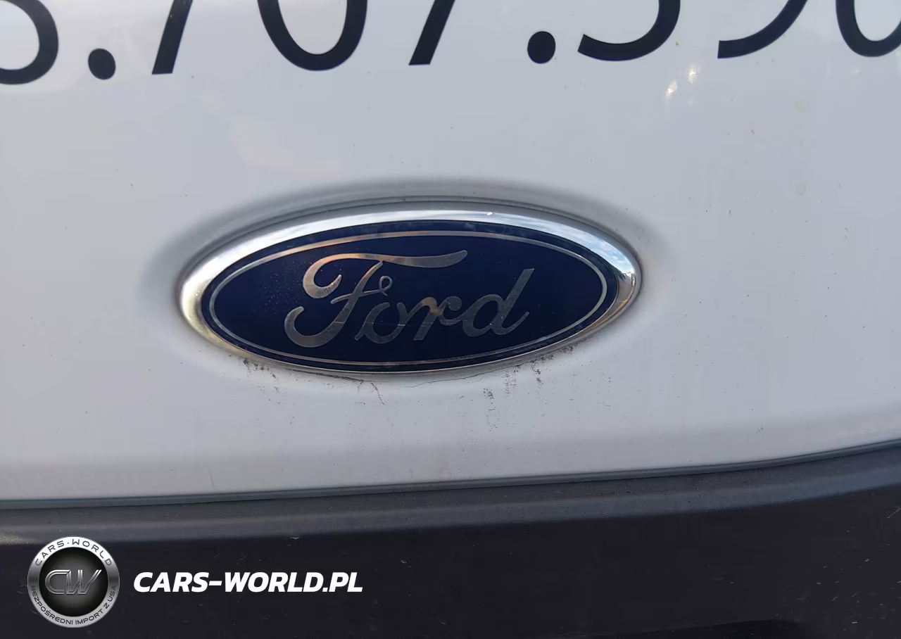 2019 Ford Transit-150 VIN:1FTYE1ZM9KKB44024 - 17