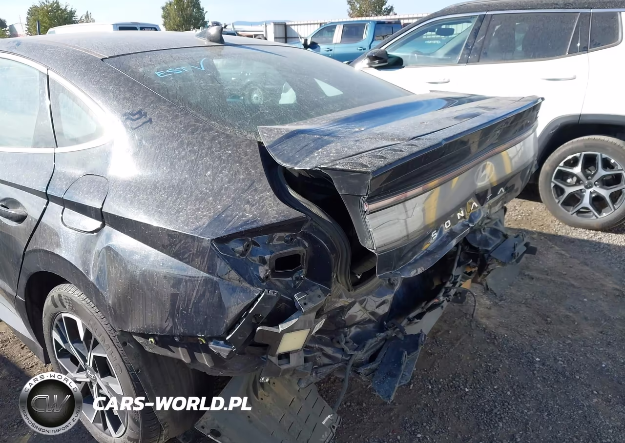 2025 Hyundai Sonata Sel VIN:KMHL64JA0SA459354 - 18