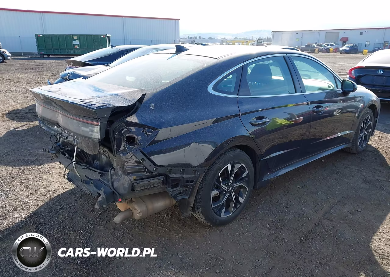 2025 Hyundai Sonata Sel VIN:KMHL64JA0SA459354 - 4