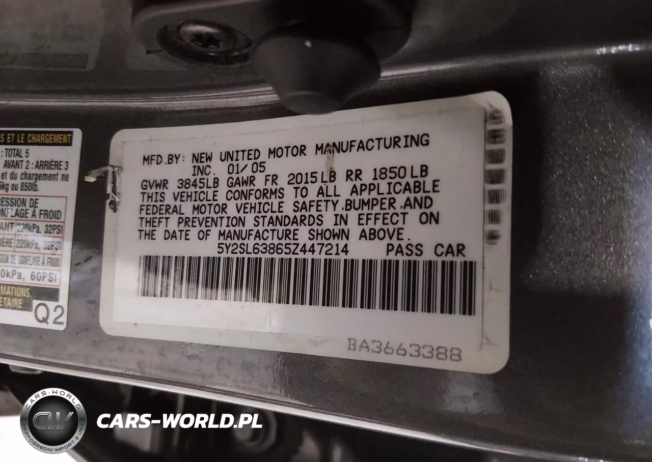 2005 Pontiac Vibe VIN:5Y2SL63865Z447214 - 9