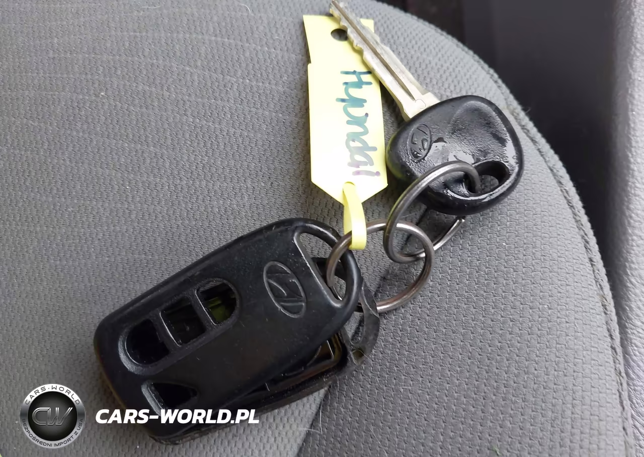 2012 Hyundai Santa Fe Gls VIN:5XYZG3ABXCG138471 - 11