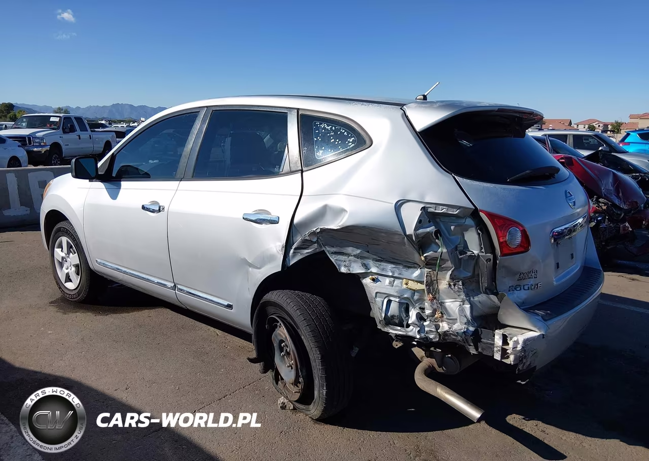 2013 Nissan Rogue S VIN:JN8AS5MT7DW526018 - 3