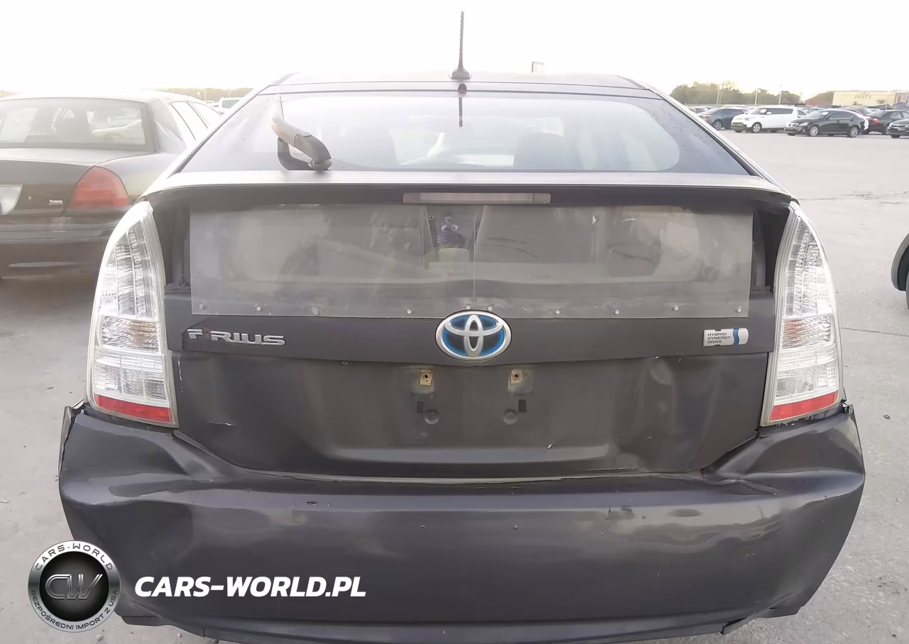 2011 Toyota Prius Three VIN:JTDKN3DU3B1422057 - 16