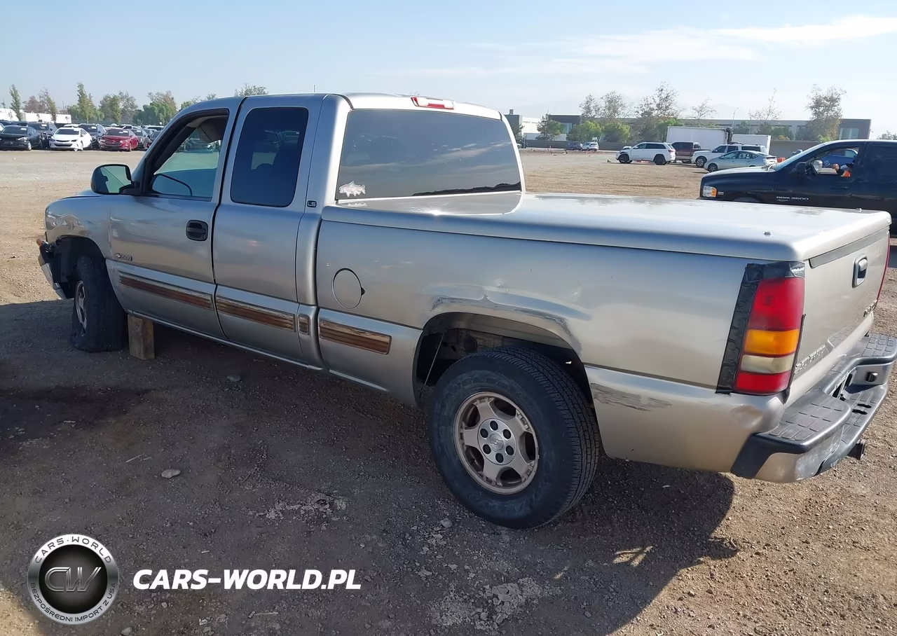 2002 Chevrolet Silverado 1500 Ls VIN:2GCEC19V821202268 - 3
