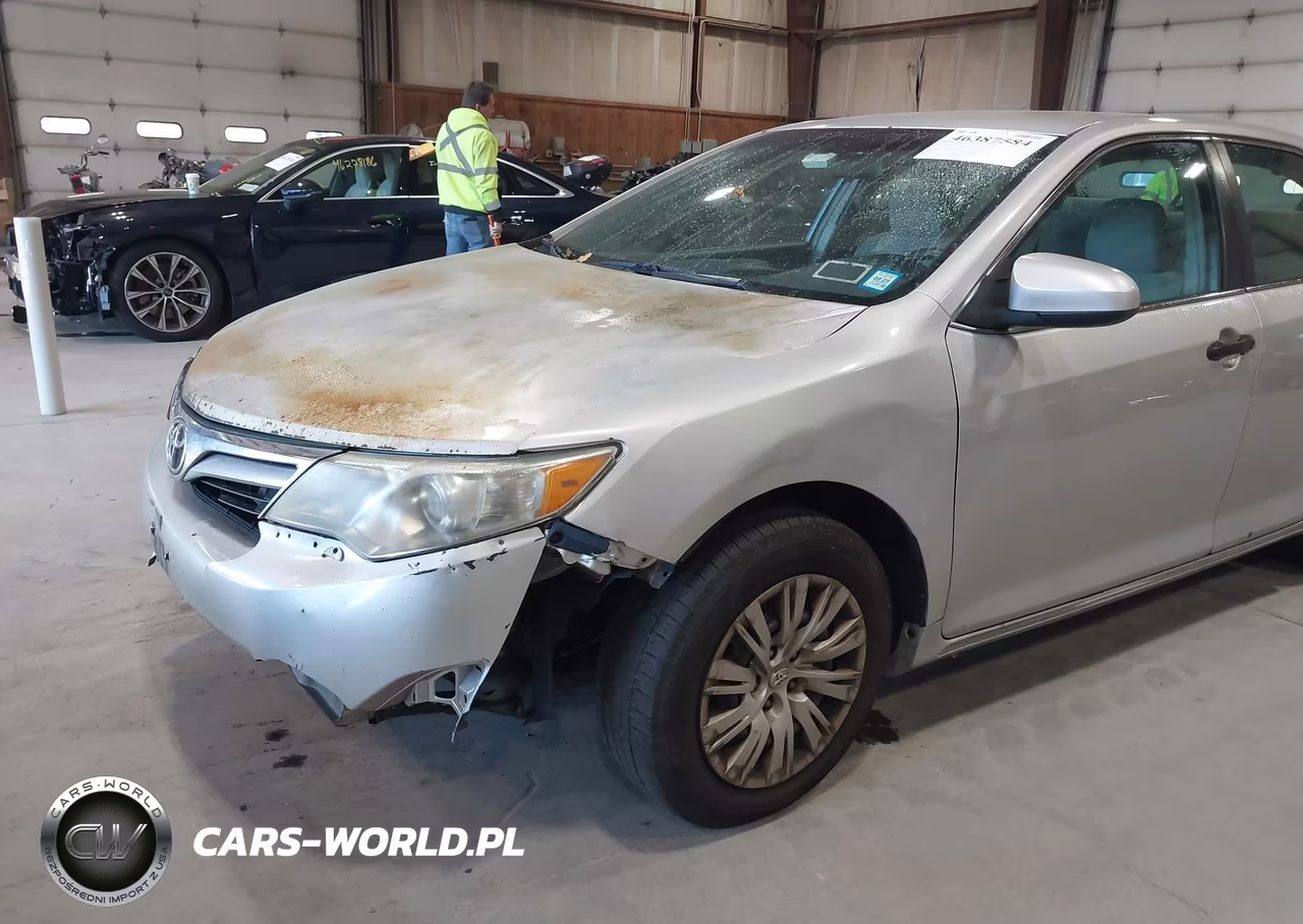 2012 Toyota Camry Le VIN:4T1BF1FK7CU103172 - 12