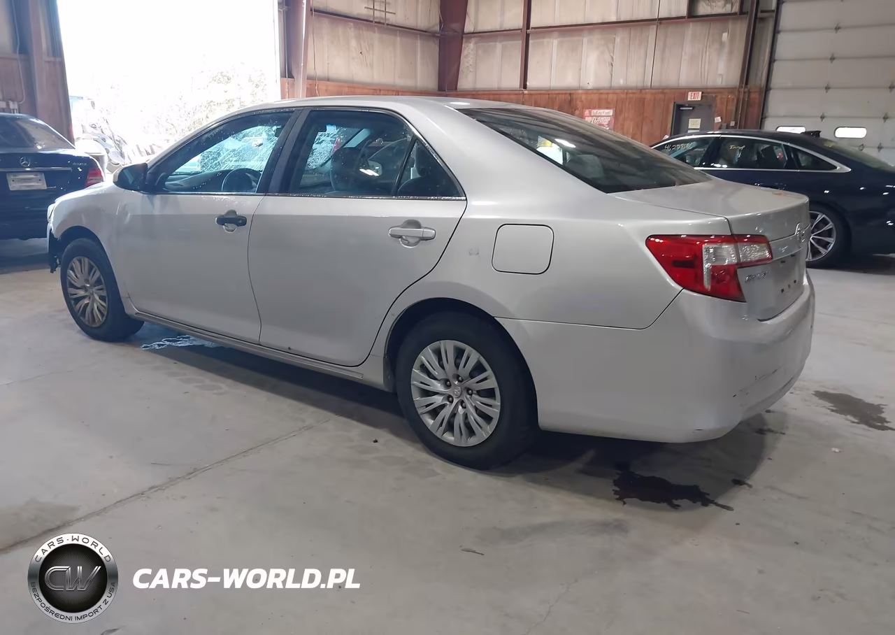 2012 Toyota Camry Le VIN:4T1BF1FK7CU103172 - 3