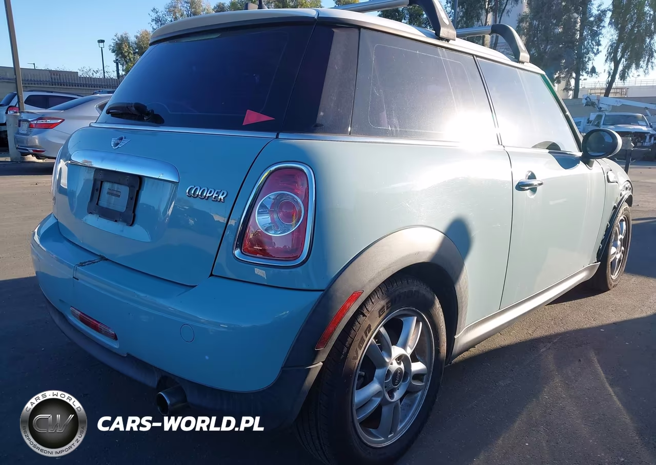 2013 Mini Hardtop Cooper VIN:WMWSU3C59DT685056 - 4