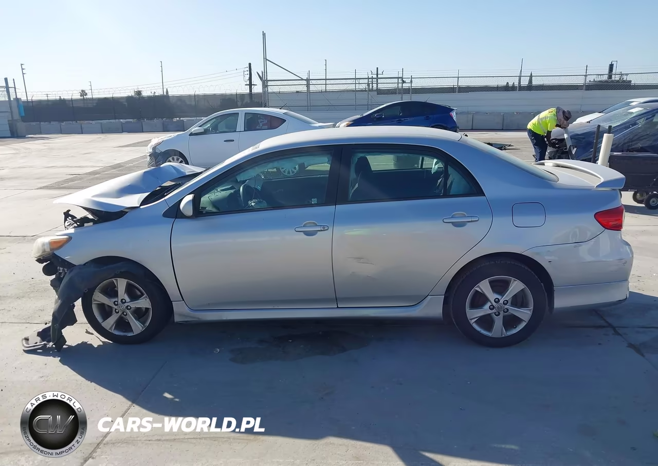 2013 Toyota Corolla S VIN:5YFBU4EE2DP187214 - 16