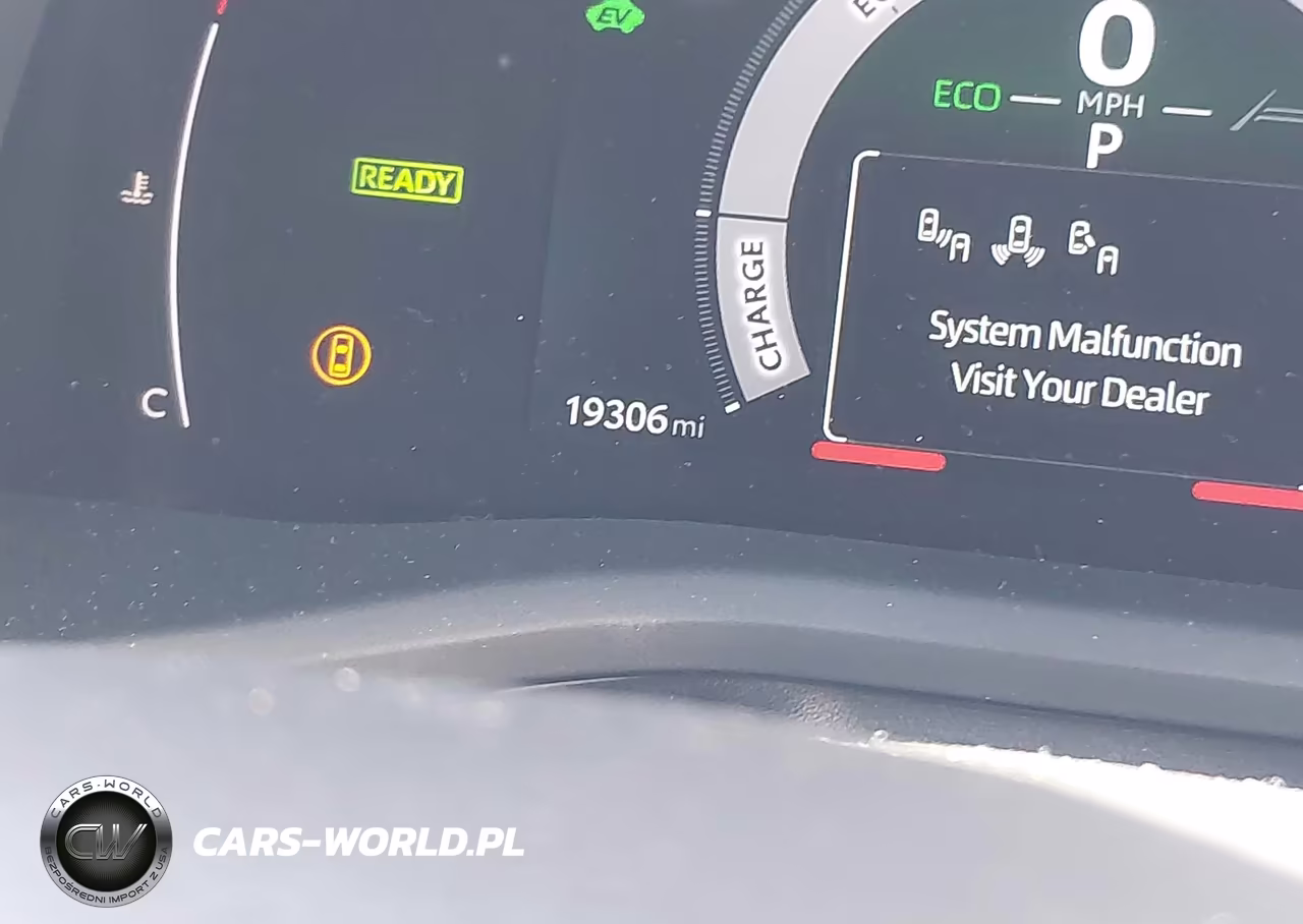 2026 Toyota Camry Se VIN:4T1DAACK1TU264743 - 15